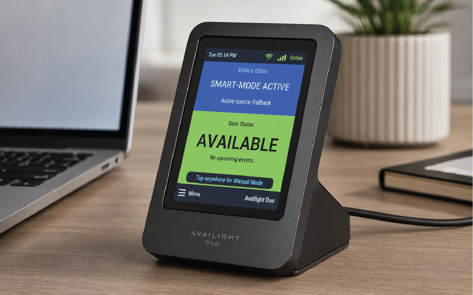 Availight Duo Controller showing an available status on a desk